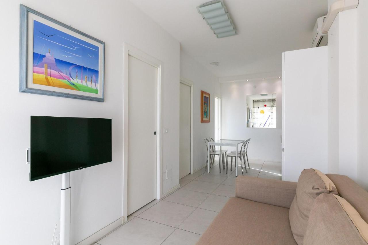 Residence Saint Nicholas Lido di Jesolo Exteriör bild