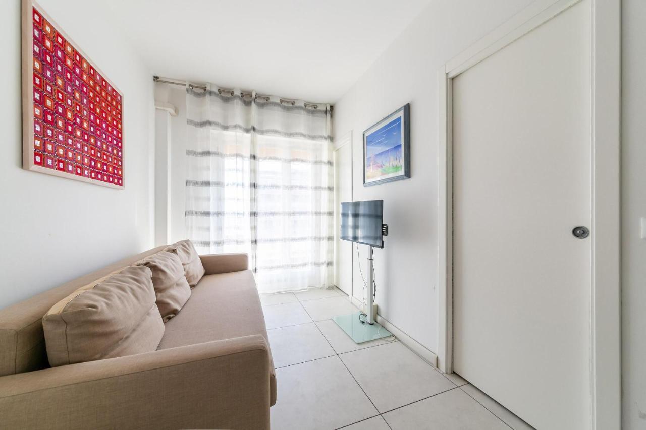 Residence Saint Nicholas Lido di Jesolo Exteriör bild