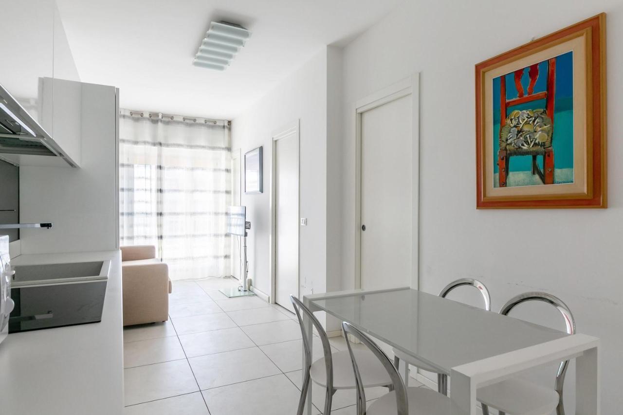 Residence Saint Nicholas Lido di Jesolo Exteriör bild