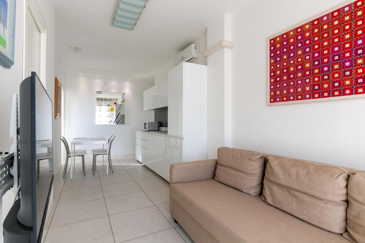 Residence Saint Nicholas Lido di Jesolo Exteriör bild